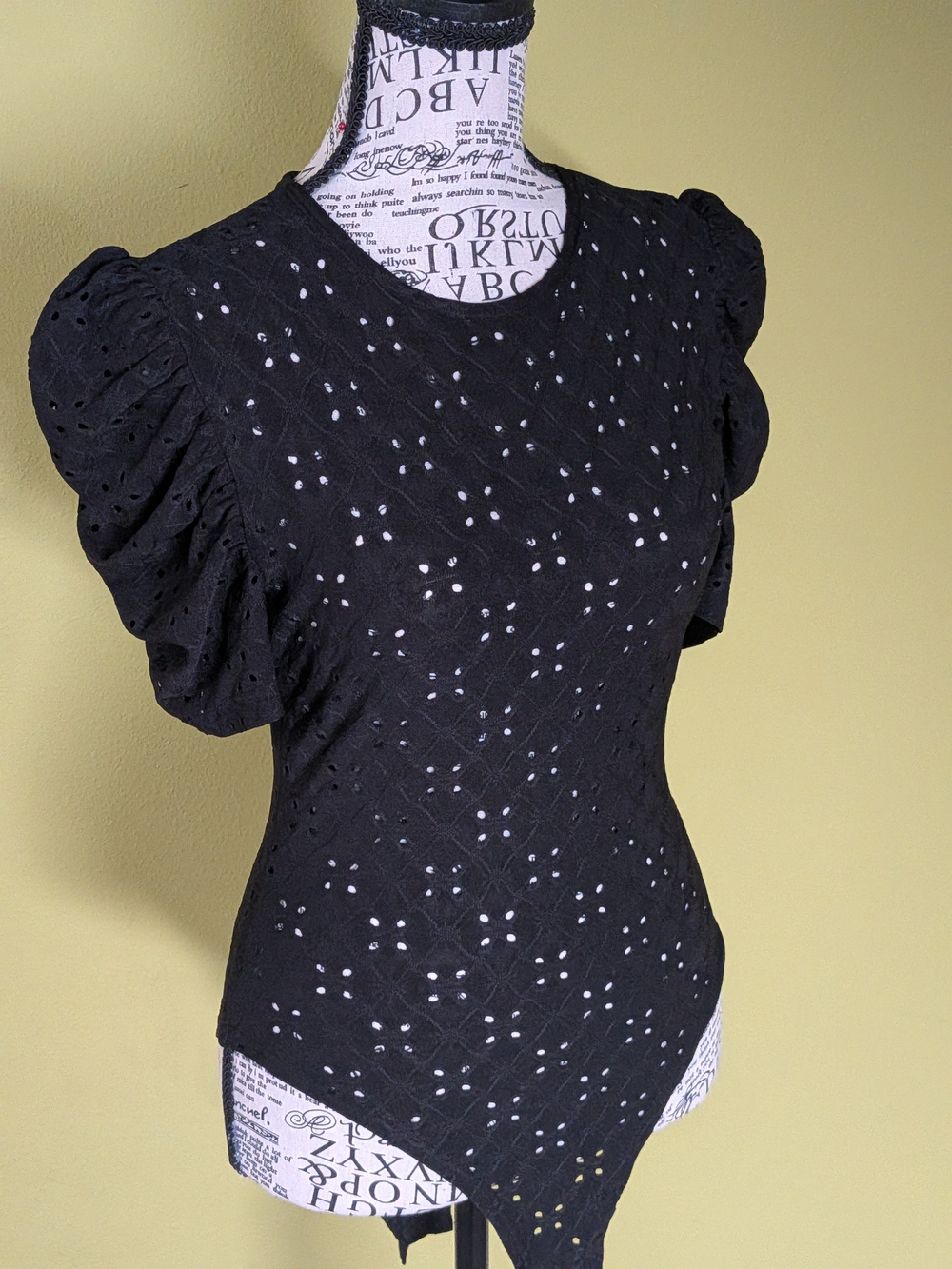 Black Eyelet Puff-Sleeve Leotard Women’s Top